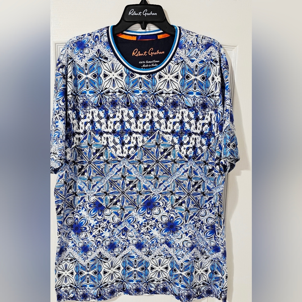 Robert Graham Blue & White Geometric Floral Short-Sleeve Shirt